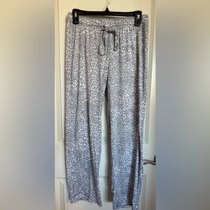 Women’s Tahari Animal Print Sleep Pants Medium NWOT